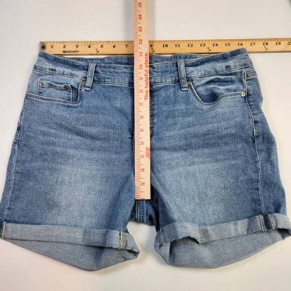 New Directions BUNDLE of 2 Pairs of Shorts Denim Roll Cuff Size 14 - Picture 10 of 14